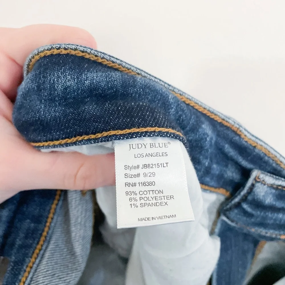 Judy Blue Slim Fit tapered leg distressed jean size 29 - Picture 7 of 10